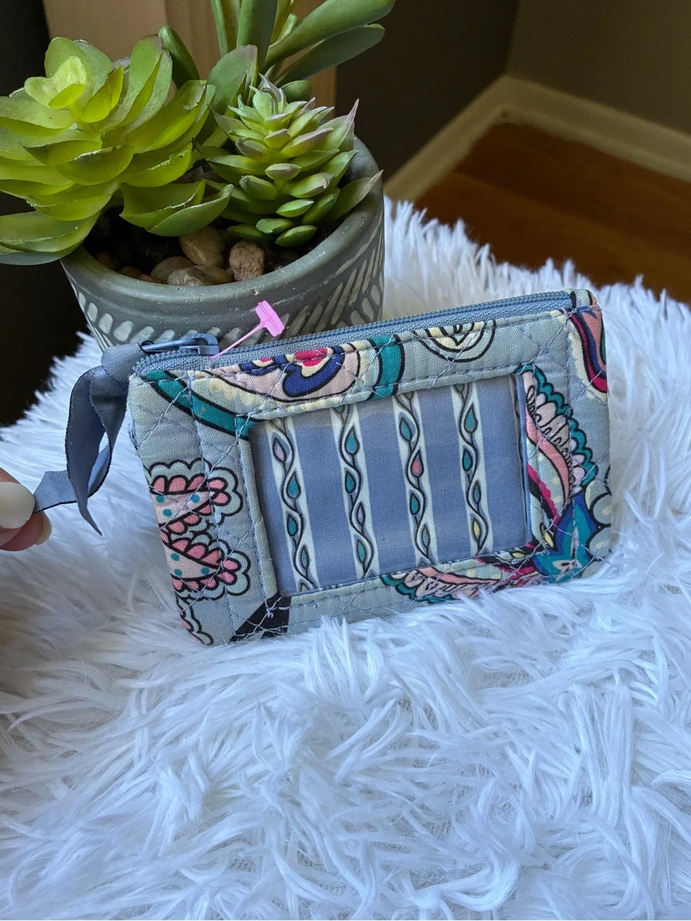 Vera Bradley ID wallet 💜 - Picture 2 of 8